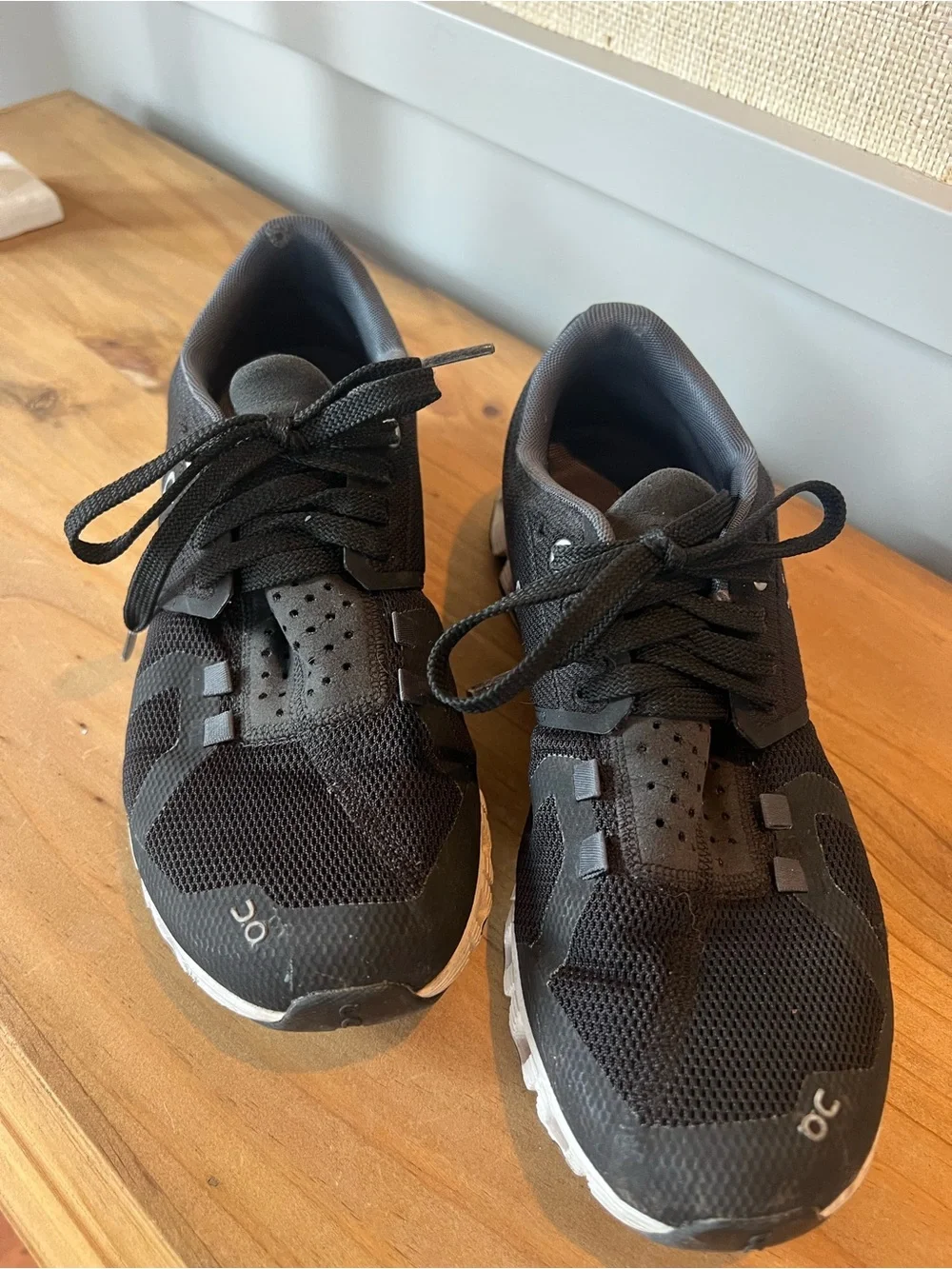 On Running lightweight breathable